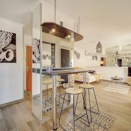 Beautiful 28m2 With Balcony Apartment